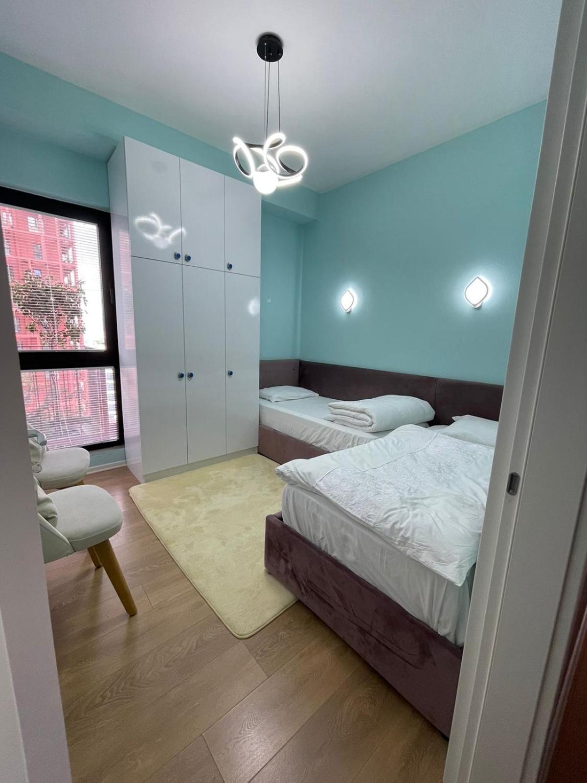 Garden Building Luxury Apartment Tirana Kültér fotó