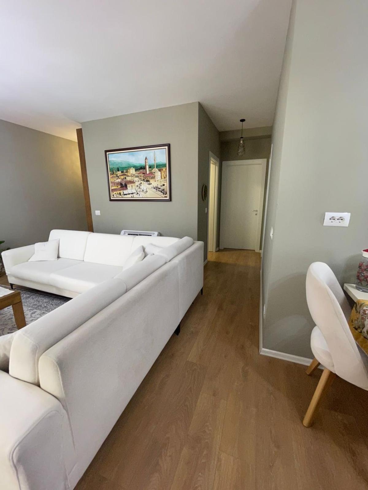 Garden Building Luxury Apartment Tirana Kültér fotó